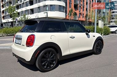Хетчбек MINI Cooper 2015 в Києві