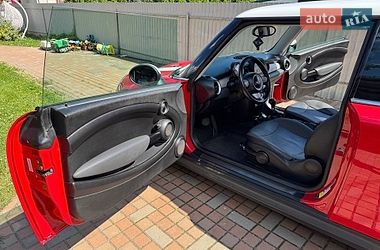 Хэтчбек MINI Cooper 2010 в Киеве