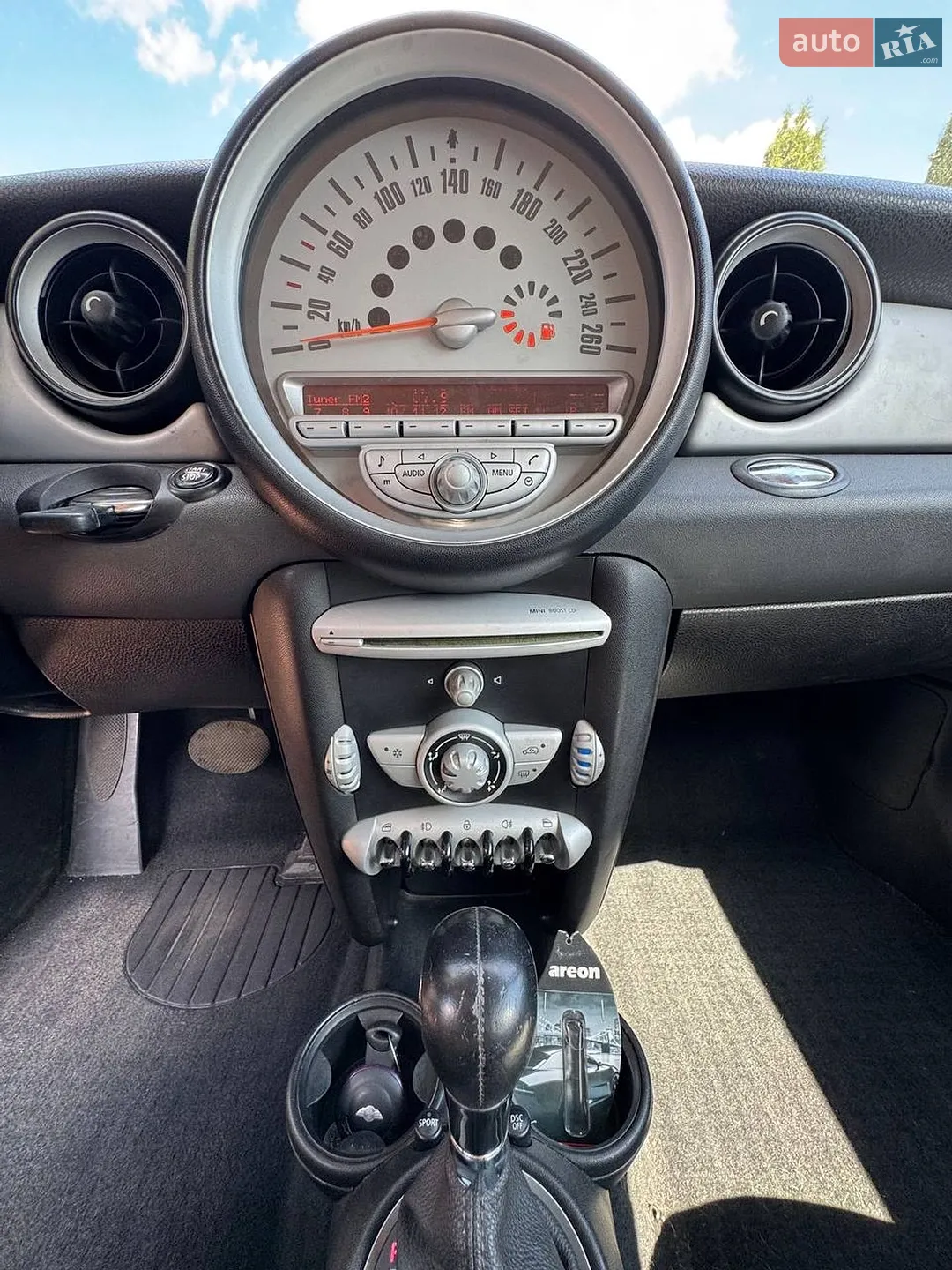 2010 MINI Cooper - мініатюра 12