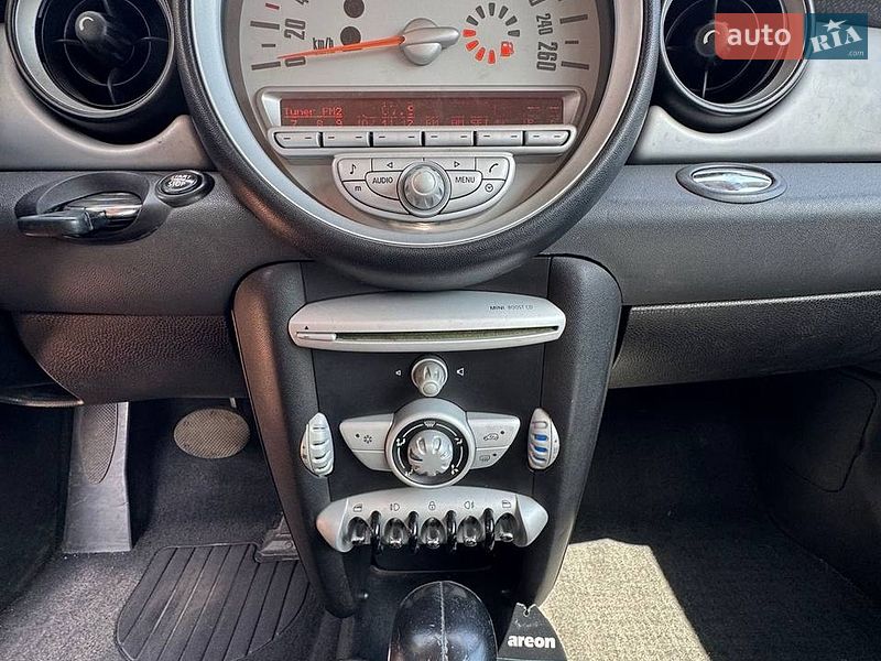 Хэтчбек MINI Cooper 2010 в Киеве