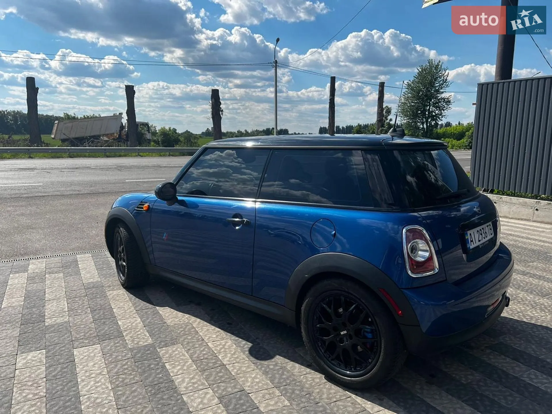 2013 MINI Cooper - мініатюра 8