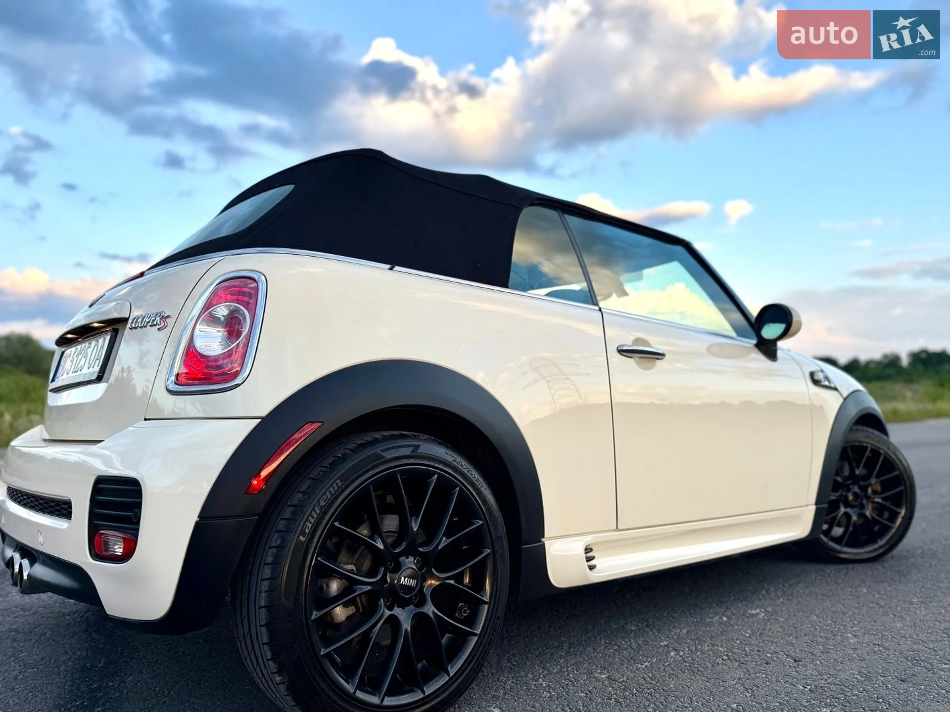 2015 MINI Cooper - мініатюра 21