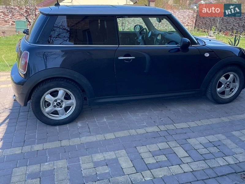 Хэтчбек MINI Cooper 2007 в Хмельницком