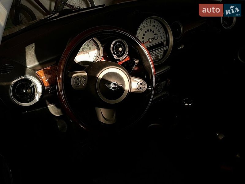 Хэтчбек MINI Cooper 2007 в Хмельницком