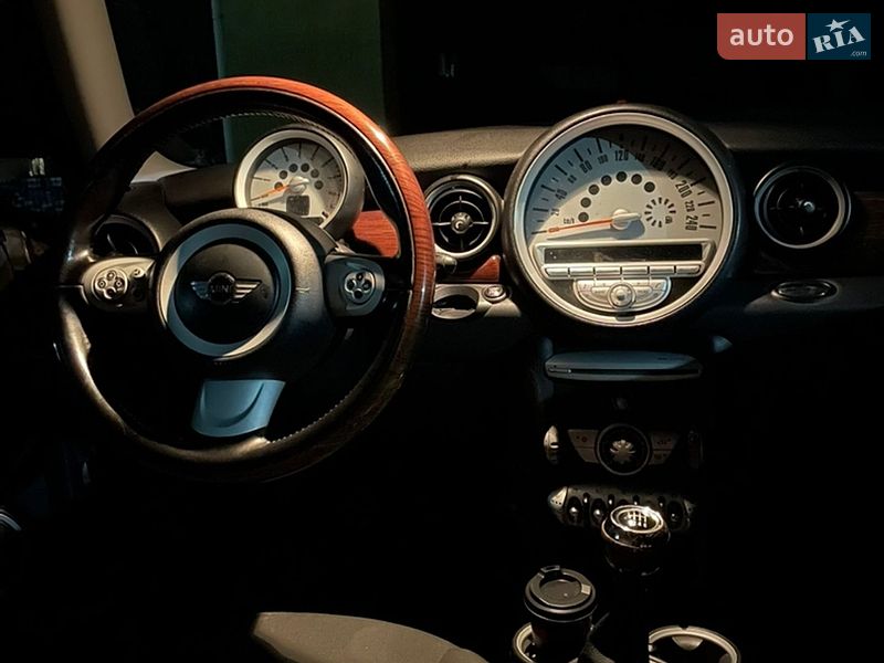 Хэтчбек MINI Cooper 2007 в Хмельницком