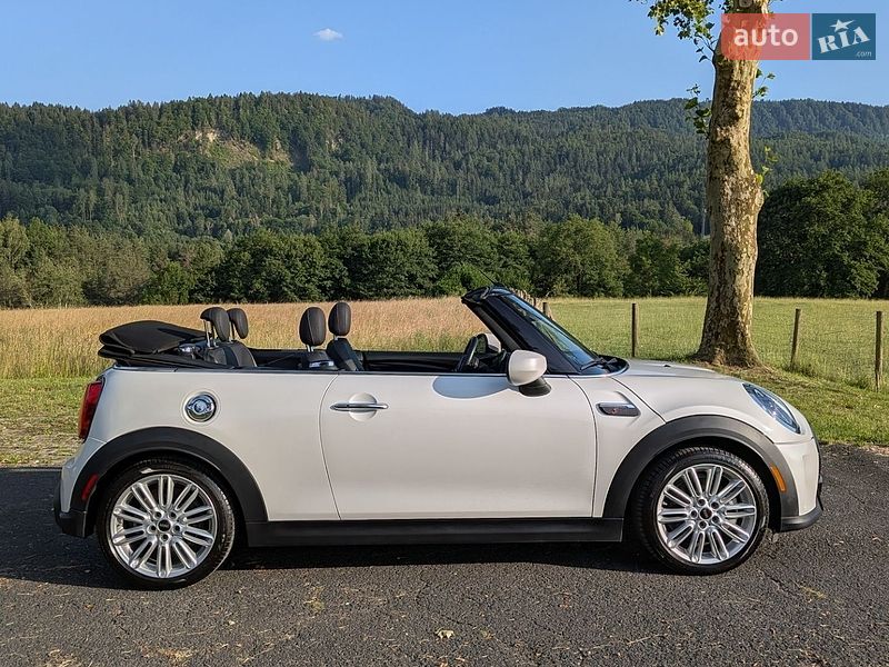 Хэтчбек MINI Cooper 2023 в Одессе