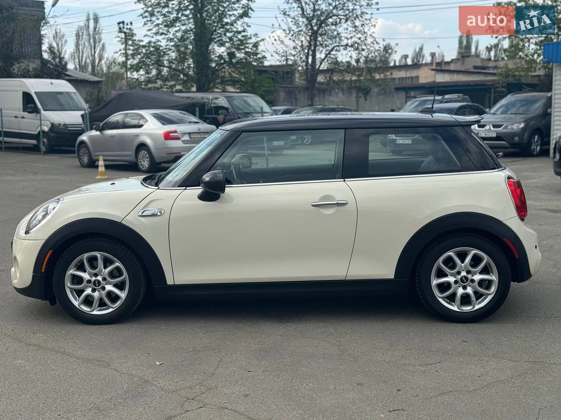 2015 MINI Cooper - мініатюра 4