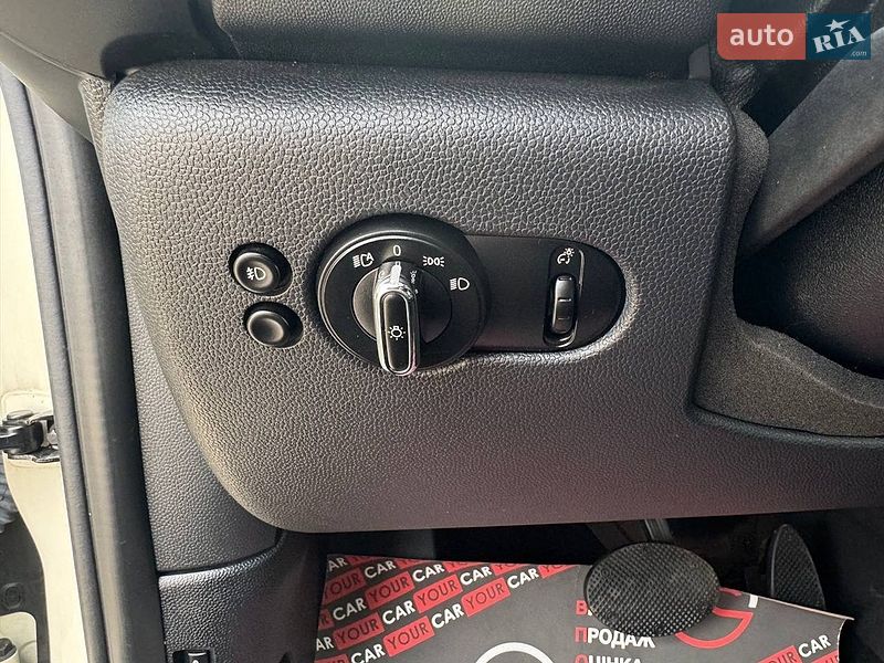 Хэтчбек MINI Cooper 2015 в Киеве