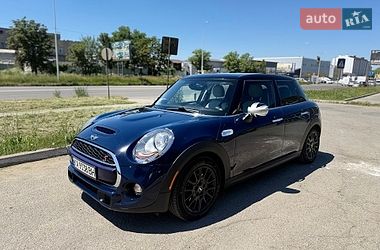 Хетчбек MINI Cooper 2015 в Києві