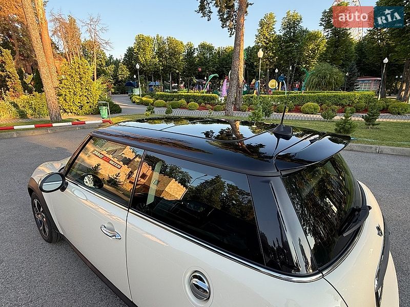 Хэтчбек MINI Cooper 2013 в Харькове