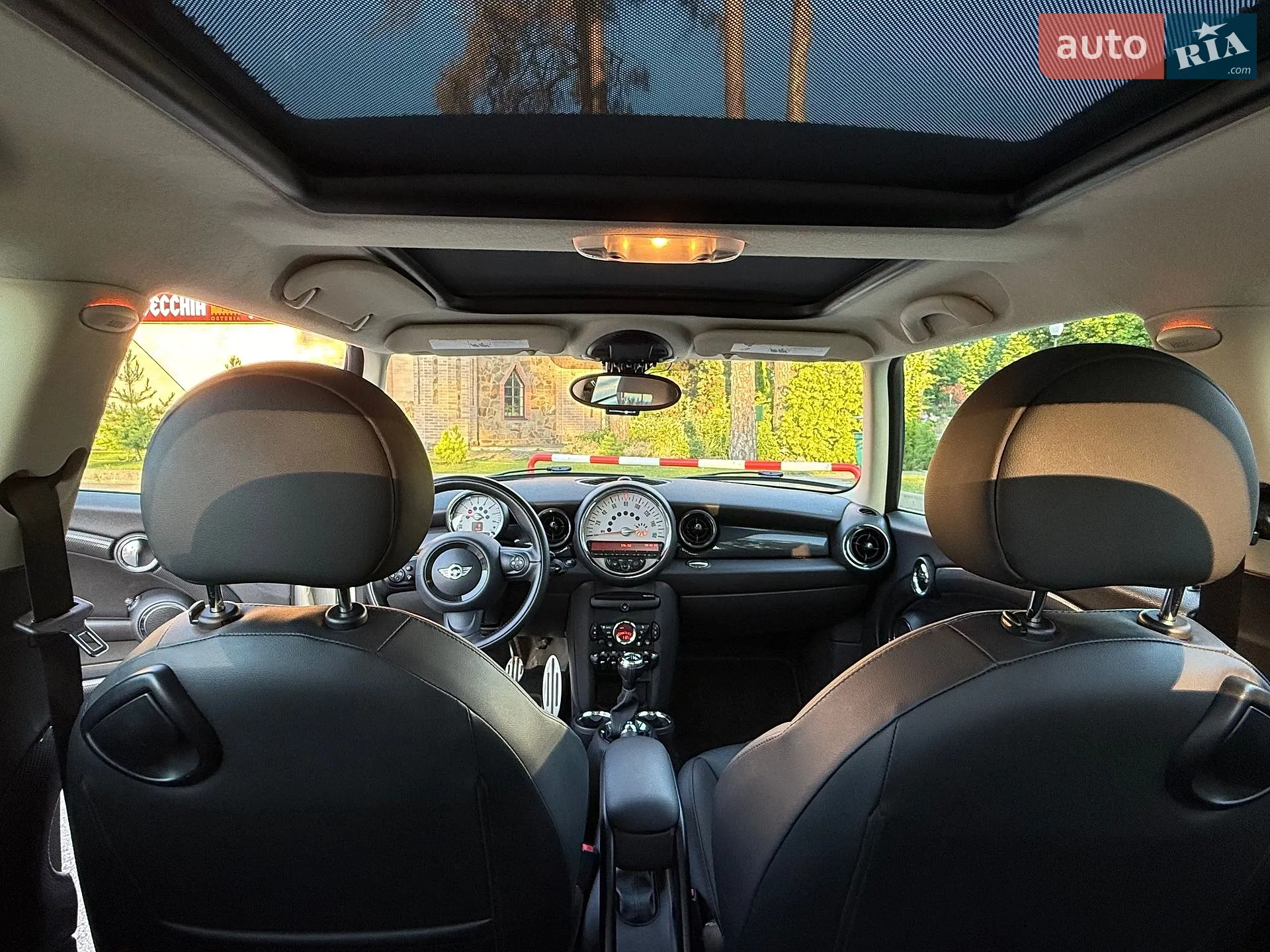 2013 MINI Cooper - мініатюра 18