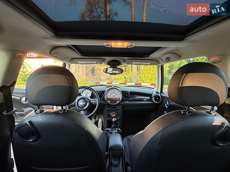 Хэтчбек MINI Cooper 2013 в Харькове