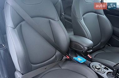 Хэтчбек MINI Cooper 2023 в Киеве фото 12 Хэтчбек MINI Cooper 2023 в Киеве
