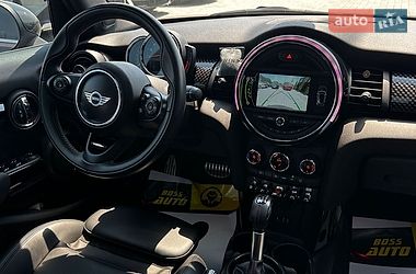 Хэтчбек MINI Cooper 2017 в Ивано-Франковске фото 16 Хэтчбек MINI Cooper 2017 в Ивано-Франковске