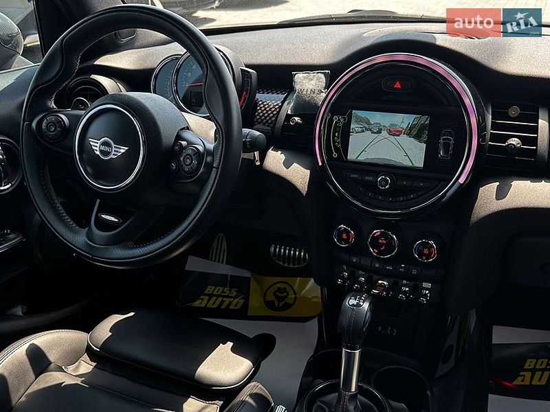 Хэтчбек MINI Cooper 2017 в Ивано-Франковске фото 16 Хэтчбек MINI Cooper 2017 в Ивано-Франковске