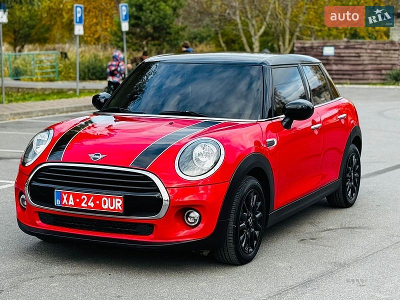 Хэтчбек MINI Cooper 2020 в Здолбунове