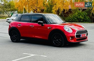 Хэтчбек MINI Cooper 2020 в Здолбунове