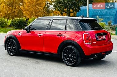 Хэтчбек MINI Cooper 2020 в Здолбунове