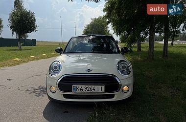 Хетчбек MINI Cooper 2017 в Києві