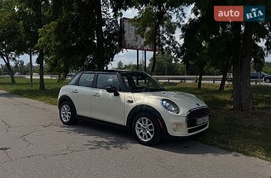 Хетчбек MINI Cooper 2017 в Києві