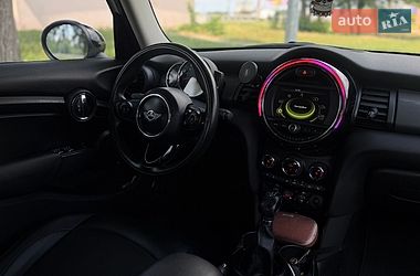 Хетчбек MINI Cooper 2017 в Києві фото 35 Хетчбек MINI Cooper 2017 в Києві