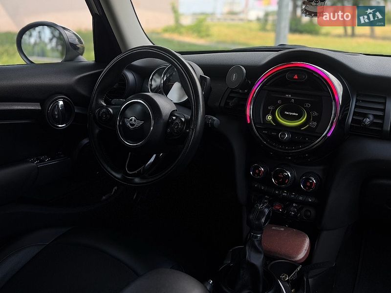 Хетчбек MINI Cooper 2017 в Києві фото 35 Хетчбек MINI Cooper 2017 в Києві