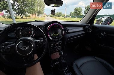 Хетчбек MINI Cooper 2017 в Києві