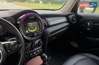 Хетчбек MINI Cooper 2017 в Києві