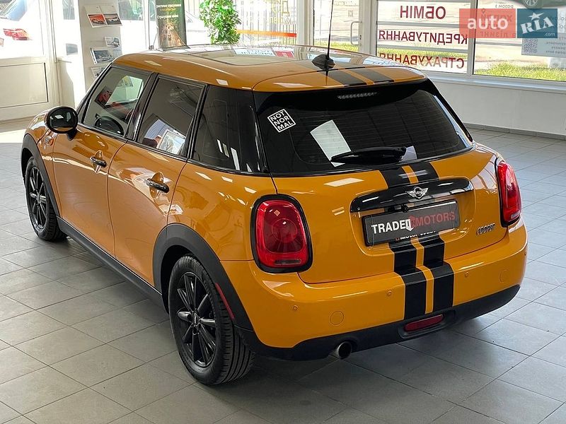 Хэтчбек MINI Cooper 2015 в Киеве