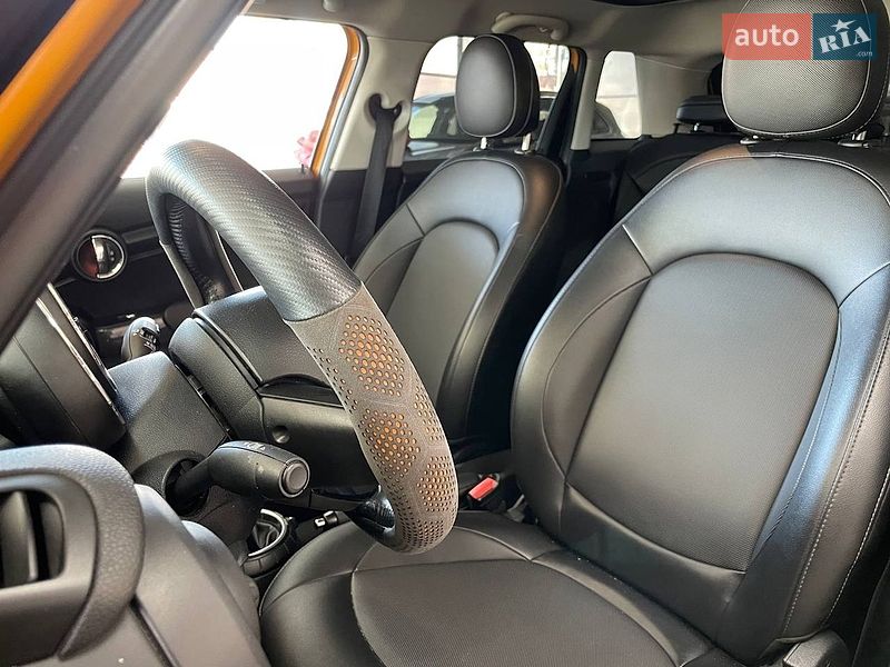 Хэтчбек MINI Cooper 2015 в Киеве