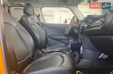 Хэтчбек MINI Cooper 2015 в Киеве