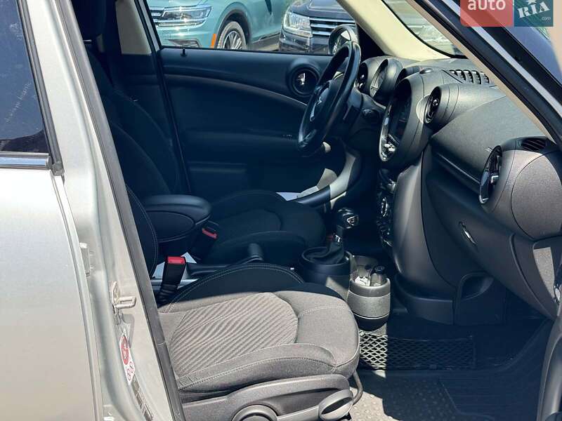 Хэтчбек MINI Cooper 2016 в Виннице