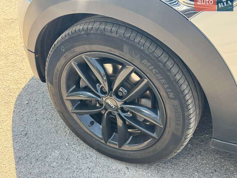 Хэтчбек MINI Cooper 2016 в Виннице