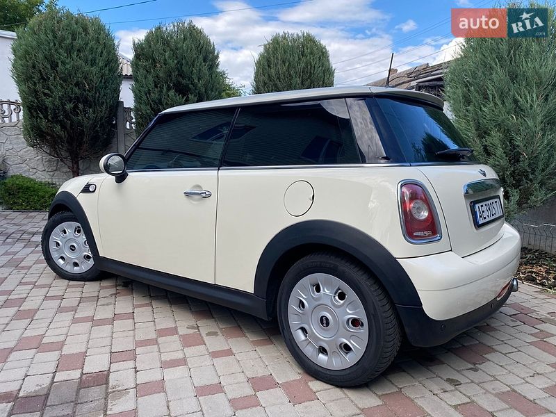Хэтчбек MINI Cooper 2007 в Днепре