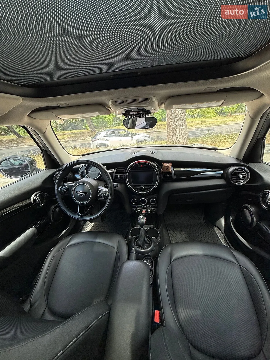 2018 MINI Cooper - мініатюра 9