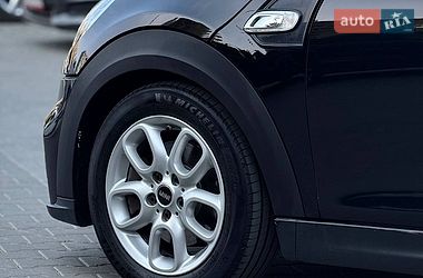 Хэтчбек MINI Cooper 2017 в Черновцах