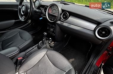 Хетчбек MINI Cooper 2011 в Білогородці