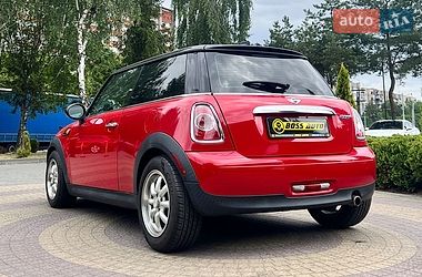 Хэтчбек MINI Cooper 2012 в Львове