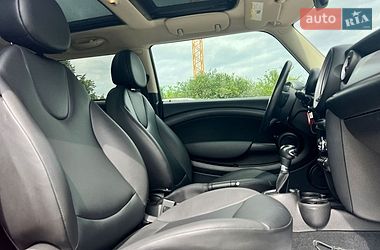 Хэтчбек MINI Cooper 2012 в Львове