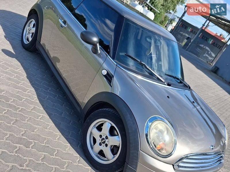Хетчбек MINI Cooper 2011 в Трускавці