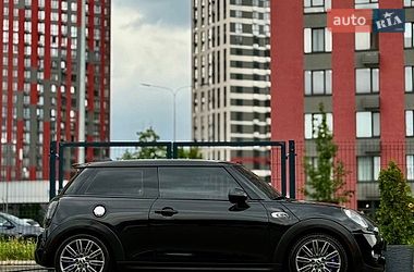 Хетчбек MINI Cooper 2019 в Києві