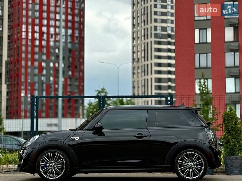 Хетчбек MINI Cooper 2019 в Києві