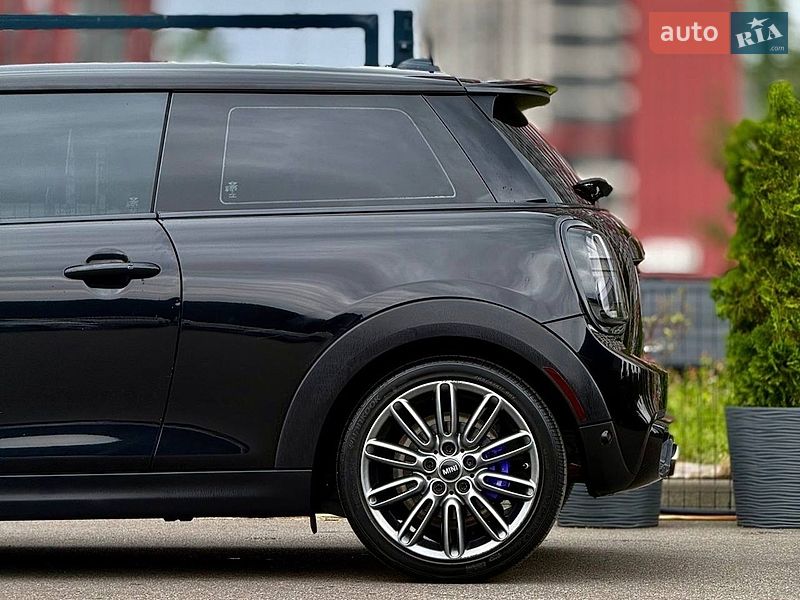 Хетчбек MINI Cooper 2019 в Києві