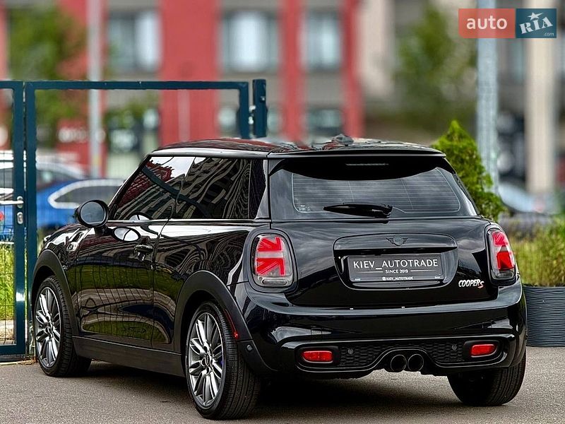 Хетчбек MINI Cooper 2019 в Києві