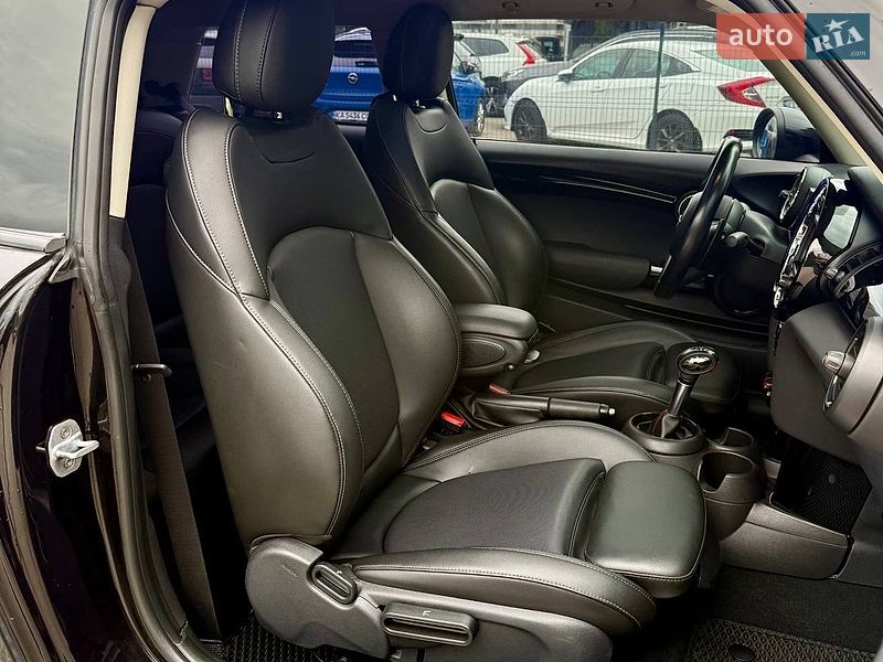 Хетчбек MINI Cooper 2019 в Києві