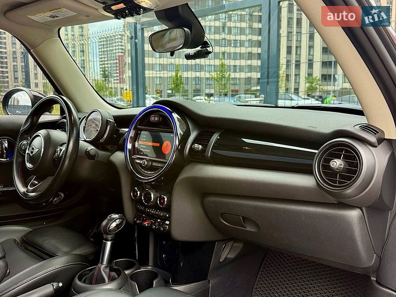 Хетчбек MINI Cooper 2019 в Києві