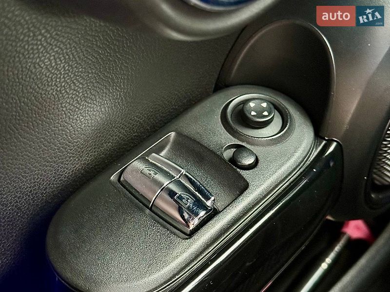 Хетчбек MINI Cooper 2019 в Києві
