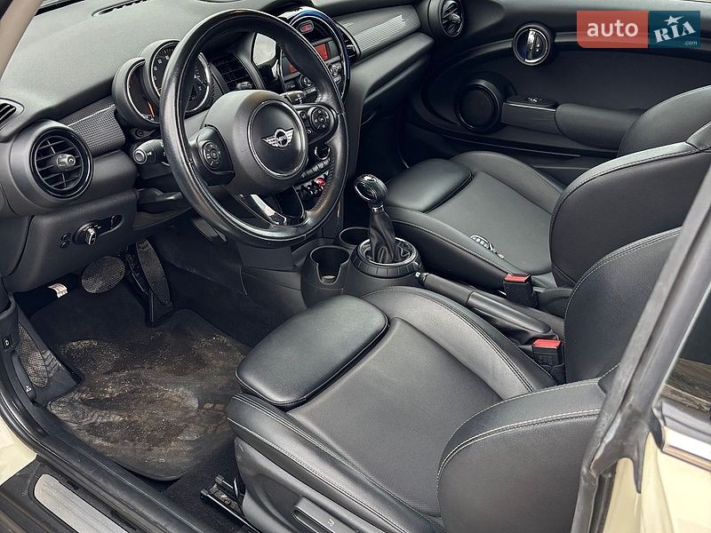 Хетчбек MINI Cooper 2016 в Харкові
