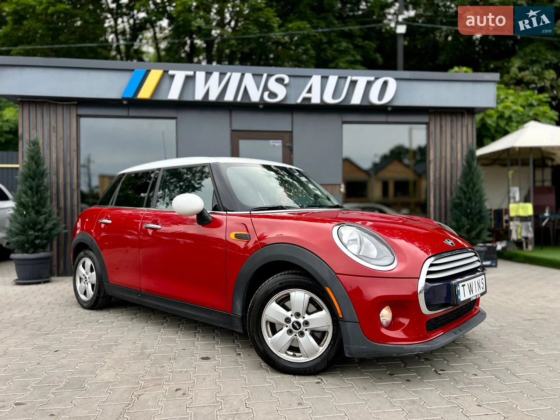 2015 MINI Cooper - мініатюра 16