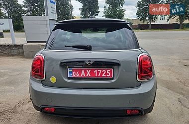 Хэтчбек MINI Cooper 2021 в Житомире